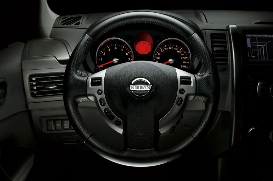  Nissan X-Trail 2007 года  (фото 40 из 105)